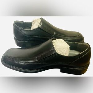 Dockers Proposal BLACK LEATHER Dress Slip-on Loafer MEN SHOES SZ 11 M NIB